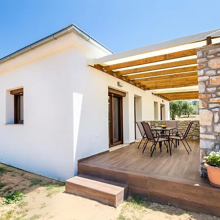 شقة Zara أستريس